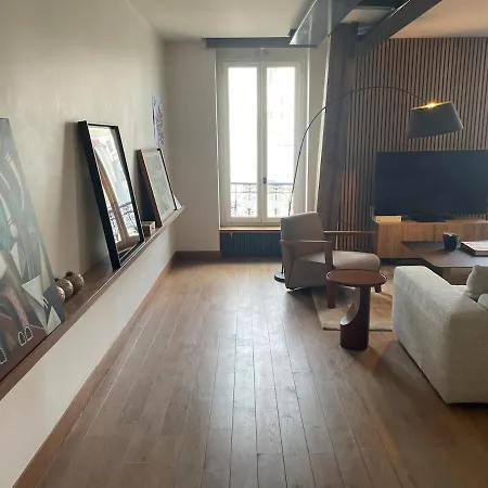 Unique Au Coeur Du Marais Apartment Paris