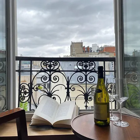 Apartment Unique Au Coeur Du Marais *
