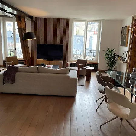 Apartment Unique Au Coeur Du Marais *